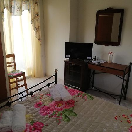 Studios Theodore Kalamata Ngoại thất bức ảnh